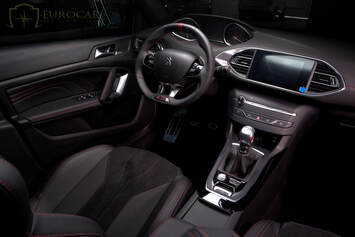 Peugeot 308 GT interior
